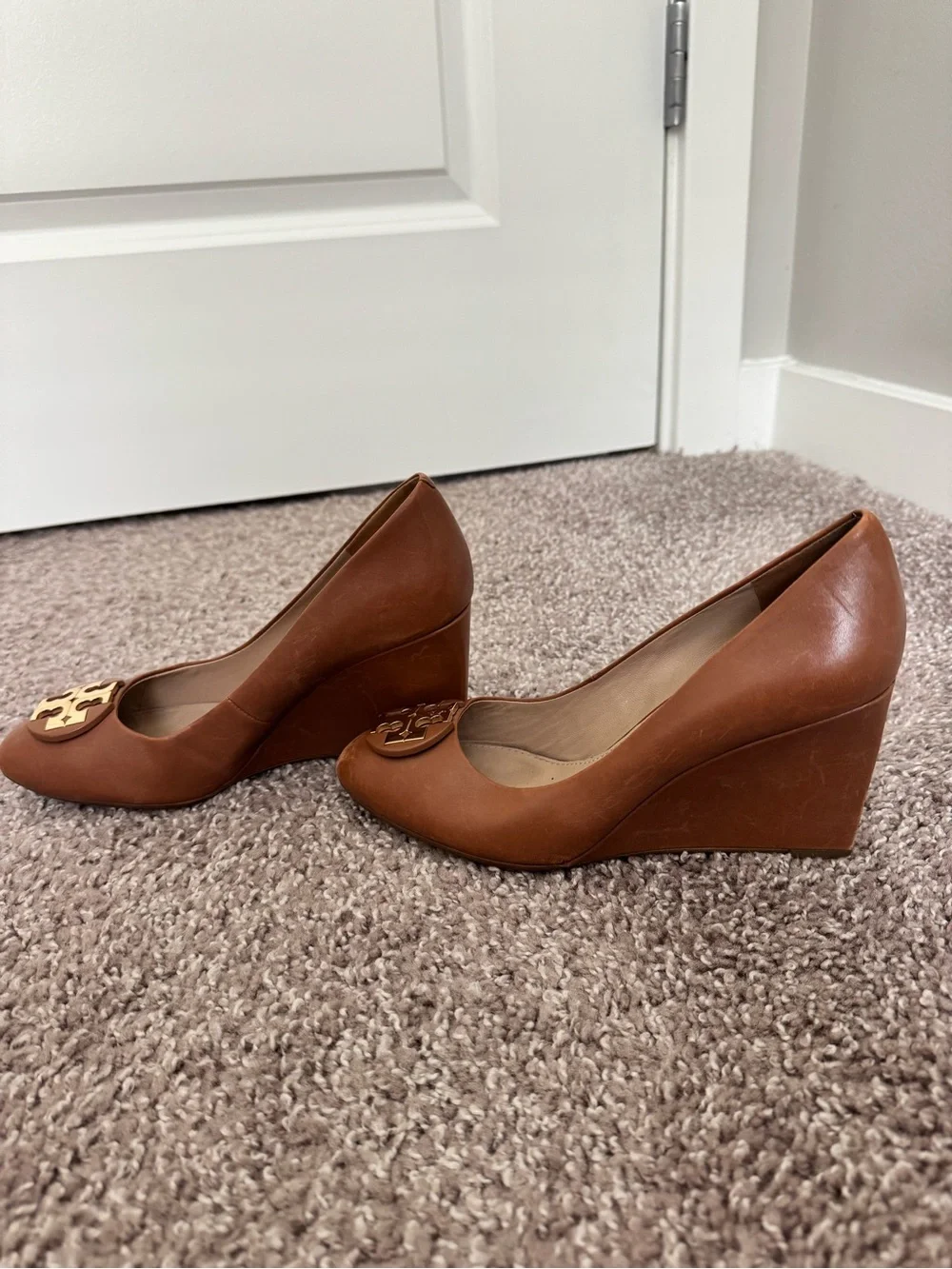 Tory Burch Tan Leather Logo Ballet Wedges